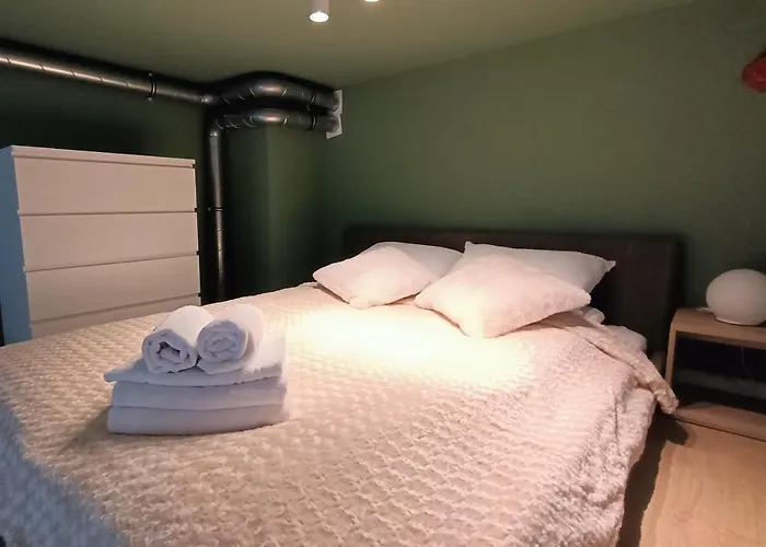 Droinvest Zarembowicza 33 Lotnisko Airport Apartament