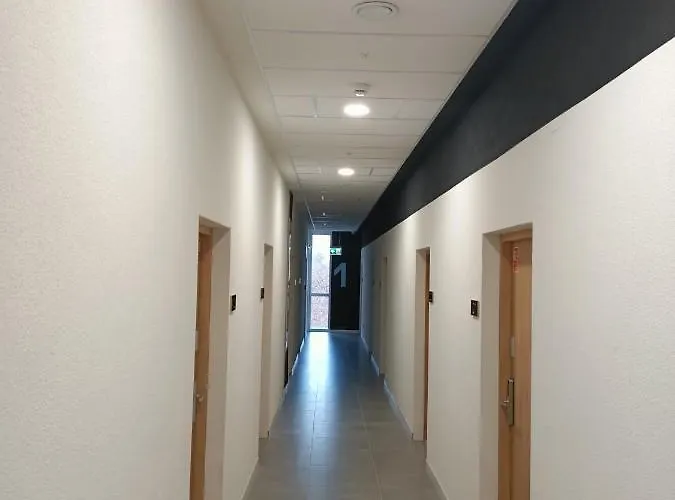 Droinvest Zarembowicza 33 Lotnisko Airport * Вроцлав